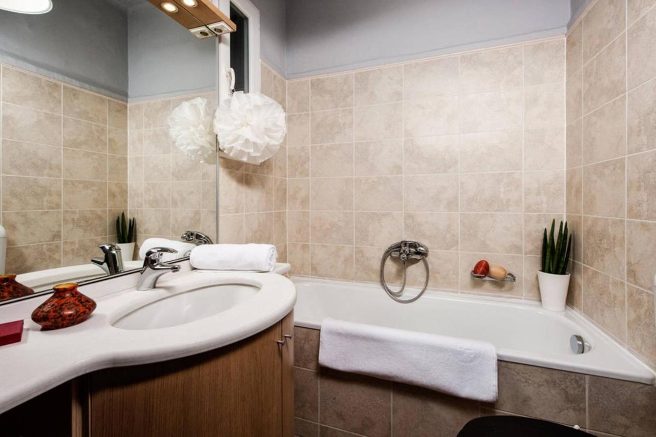 Europe Heart Apartment For 9 Budapeşte Dış mekan fotoğraf